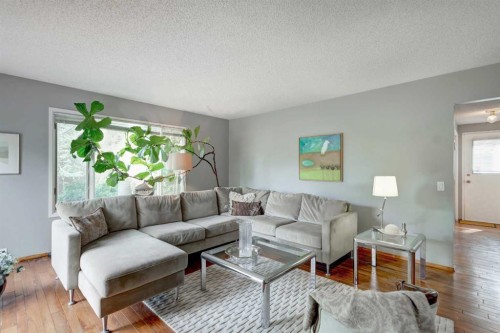 304 Lake Mead Crescent Se, Calgary, AB 