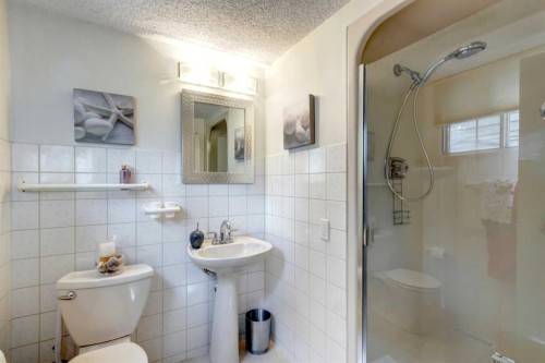 304 Lake Mead Crescent Se, Calgary, AB 