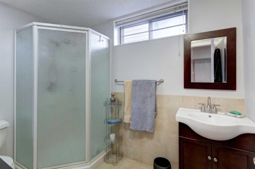 304 Lake Mead Crescent Se, Calgary, AB 
