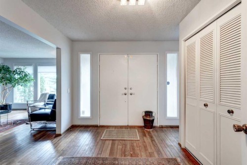 304 Lake Mead Crescent Se, Calgary, AB 