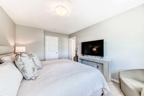 984 Seton Circle Se, Calgary, AB - Indoor Photo Showing Bedroom