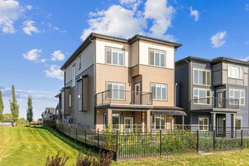 51 Midgrove Drive Sw, Airdrie, AB - Outdoor