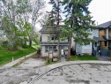 2452 28 Avenue Sw, Calgary, AB 
