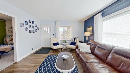 5501 51 Street, Olds, AB 