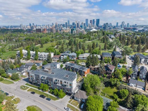 316-93 34 Avenue Sw, Calgary, AB - Outdoor With View