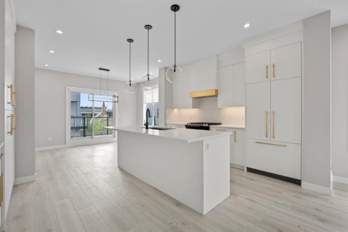 203-8155 8 Avenue Sw, Calgary, AB 