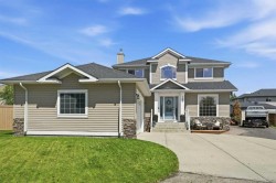123 Canoe Place SWAirdrie, AB T4B 2L5