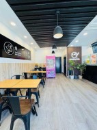 105 19 Street NW Calgary, AB T2N 2S7