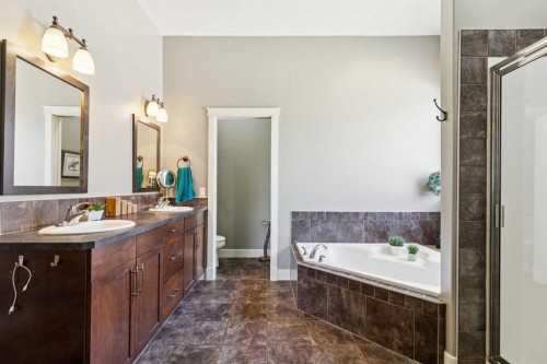 1924 Riverside Drive Nw, High River, AB 