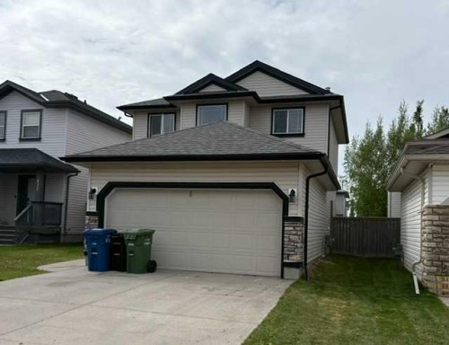 531 Stonegate Road NW Airdrie, AB T4B 2Z9