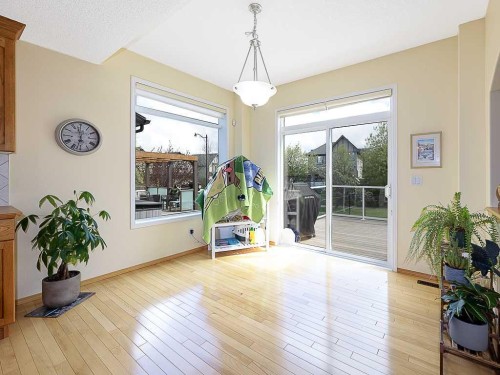 143 Cougarstone Square Sw, Calgary, AB 