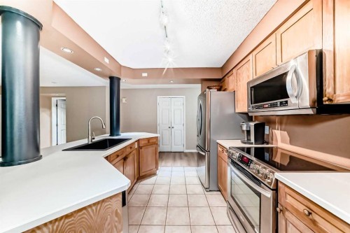 208-659 4 Avenue Ne, Calgary, AB 
