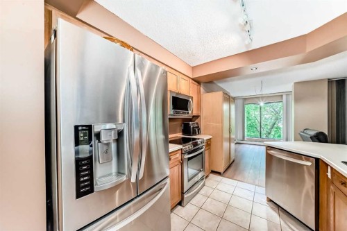 208-659 4 Avenue Ne, Calgary, AB 
