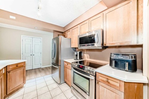 208-659 4 Avenue Ne, Calgary, AB 