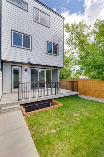 1527 29 Avenue Sw, Calgary, AB - Outdoor With Exterior
