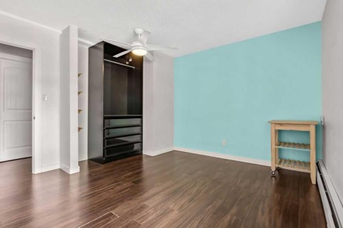 204-1512 16 Avenue Sw, Calgary, AB - Indoor Photo Showing Other Room