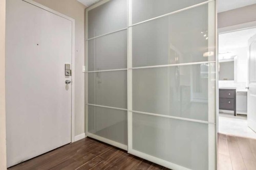 204-1512 16 Avenue Sw, Calgary, AB - Indoor