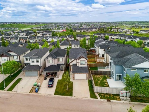 102 Kincora Glen Mews Nw, Calgary, AB 