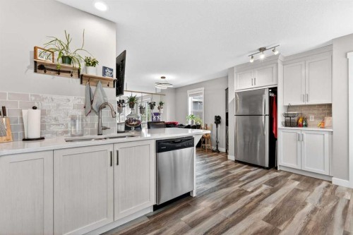 903 Cranbrook Walk Se, Calgary, AB 