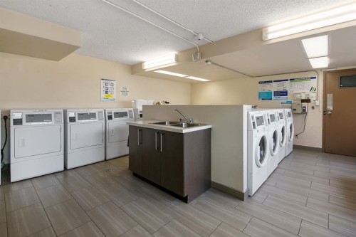 210-111 14 Avenue Se, Calgary, AB 