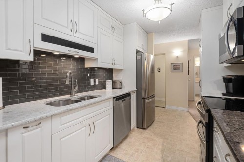 210-111 14 Avenue Se, Calgary, AB 