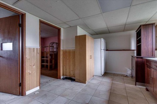 123 Nolan Street, Red Deer, AB - Indoor Photo Showing Other Room