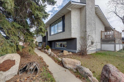 123 Nolan Street, Red Deer, AB - Outdoor