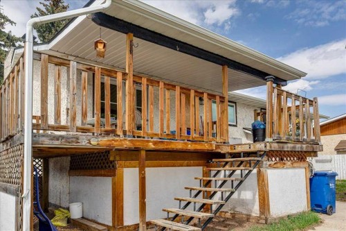 123 Nolan Street, Red Deer, AB - Outdoor