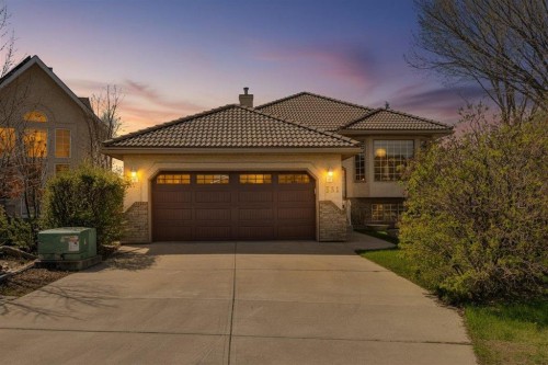 531 Sierra Morena Court Sw, Calgary, AB - Outdoor