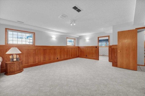 531 Sierra Morena Court Sw, Calgary, AB - Indoor Photo Showing Other Room