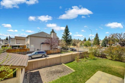 531 Sierra Morena Court Sw, Calgary, AB - Outdoor