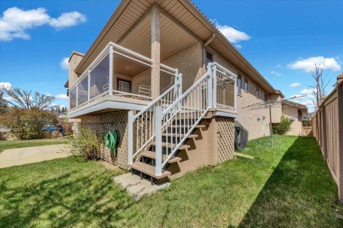 531 Sierra Morena Court Sw, Calgary, AB - Outdoor
