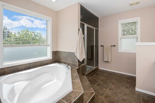 60 Chapala Square Se, Calgary, AB 