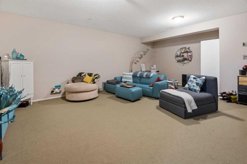 60 Chapala Square Se, Calgary, AB 