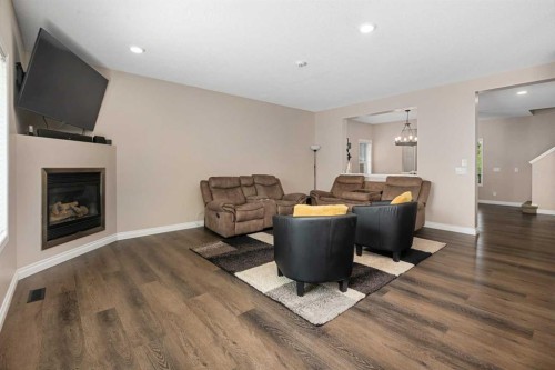 60 Chapala Square Se, Calgary, AB 