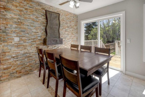 15 Parklane Drive, Strathmore, AB - Indoor Photo Showing Dining Room