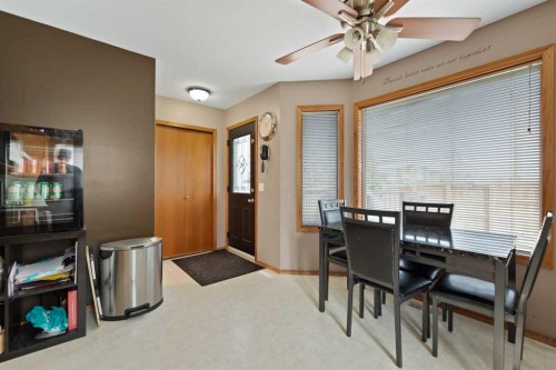 48 Sunridge Crescent Nw, Airdrie, AB - Indoor