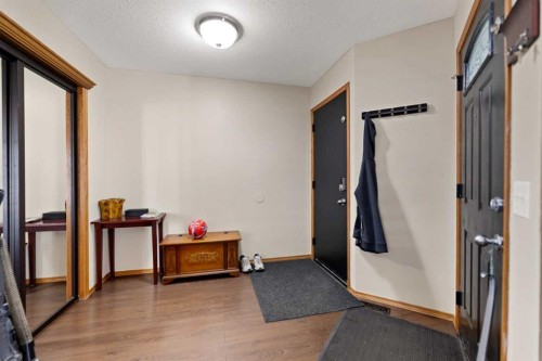 48 Sunridge Crescent Nw, Airdrie, AB - Indoor Photo Showing Other Room