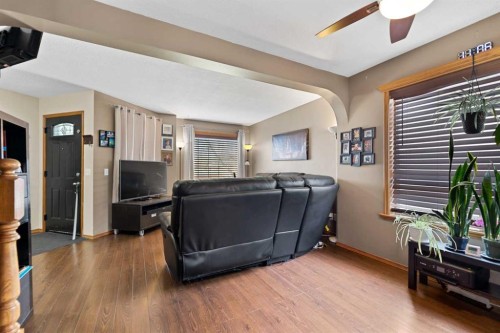 48 Sunridge Crescent Nw, Airdrie, AB - Indoor