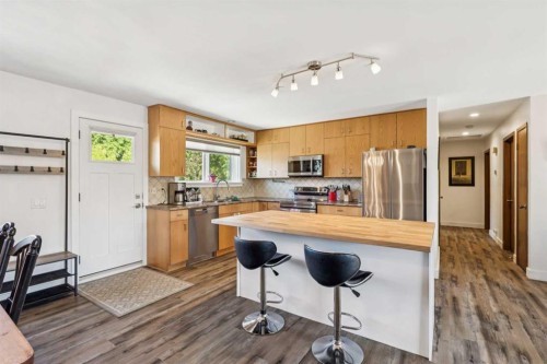 215 Silver Valley Rise Nw, Calgary, AB 