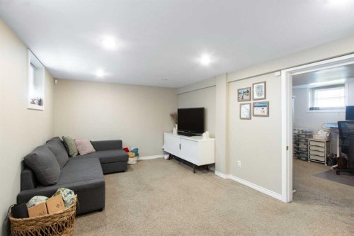 609 9 Avenue Ne, Calgary, AB 