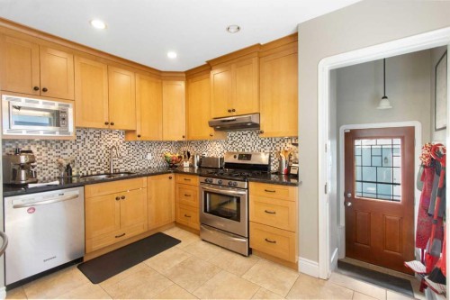 609 9 Avenue Ne, Calgary, AB 