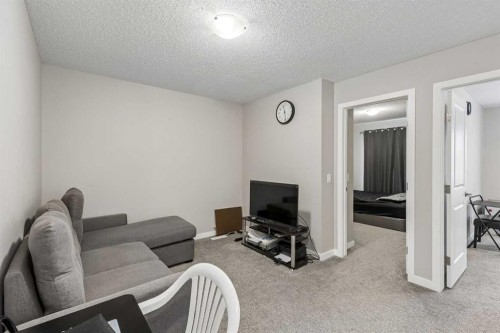 291 Magnolia Square Se, Calgary, AB 