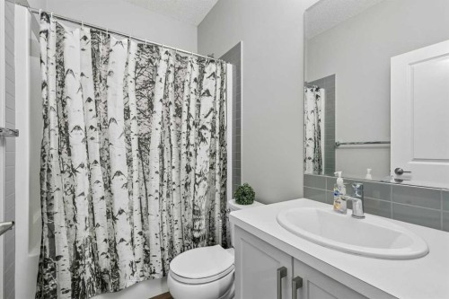 291 Magnolia Square Se, Calgary, AB 