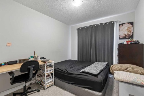 291 Magnolia Square Se, Calgary, AB 