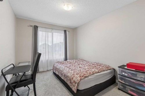 291 Magnolia Square Se, Calgary, AB 