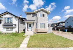 134 Tarawood Lane NE Calgary, AB T3J 5A7
