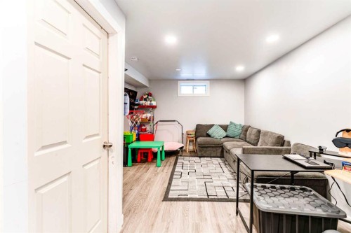 134 Tarawood Lane Ne, Calgary, AB 
