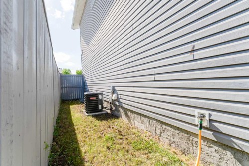 134 Tarawood Lane Ne, Calgary, AB 