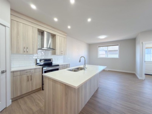 160 Belvedere Park Se, Calgary, AB 